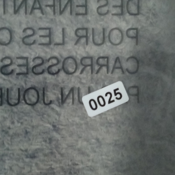 Lands' End Women's Red Jacket - Picture 5 of 5